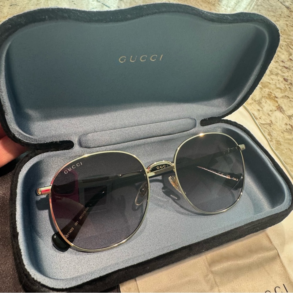 Gucci GG1142S Gold and Black Round Sunglasses women GG - Picture 2 of 16